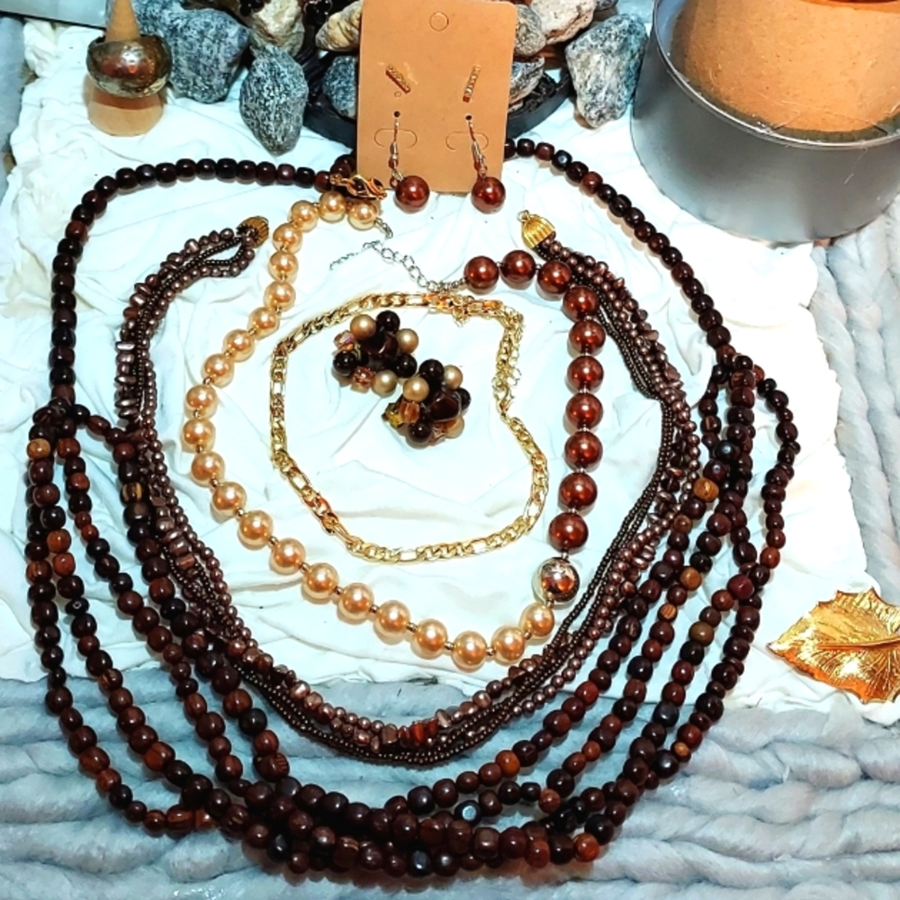 🪵 Woodn't U Love this Jewelry LOTT